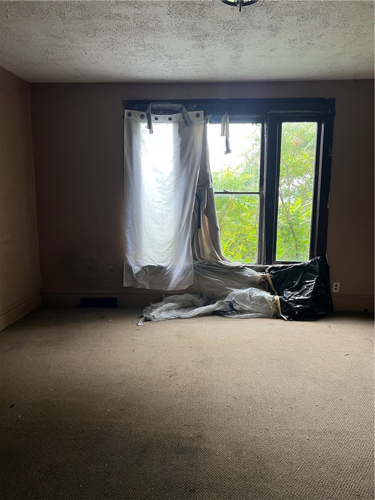 705 Court St — photo 5