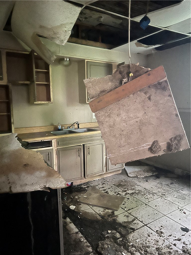 705 Court St — photo 7