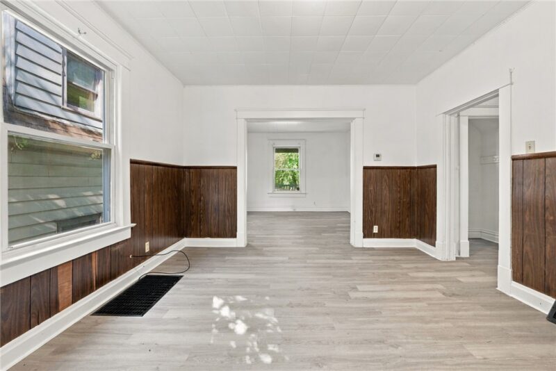 510 E REYNOLDS STREET — photo 7