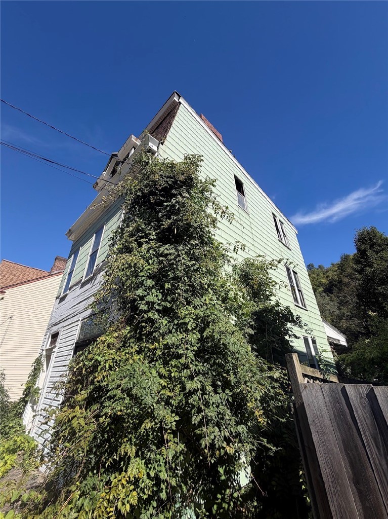 54 Woodville Ave — photo 2