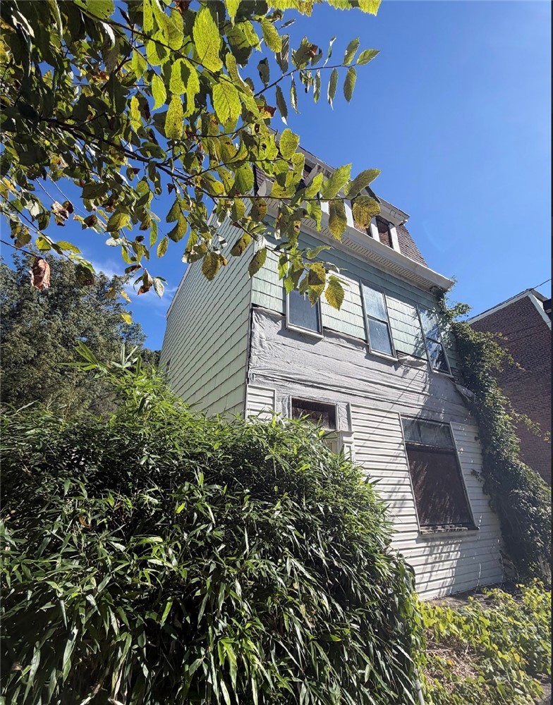 54 Woodville Ave — photo 3