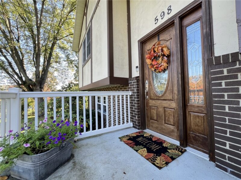 598 Upper Middletown Rd — photo 2