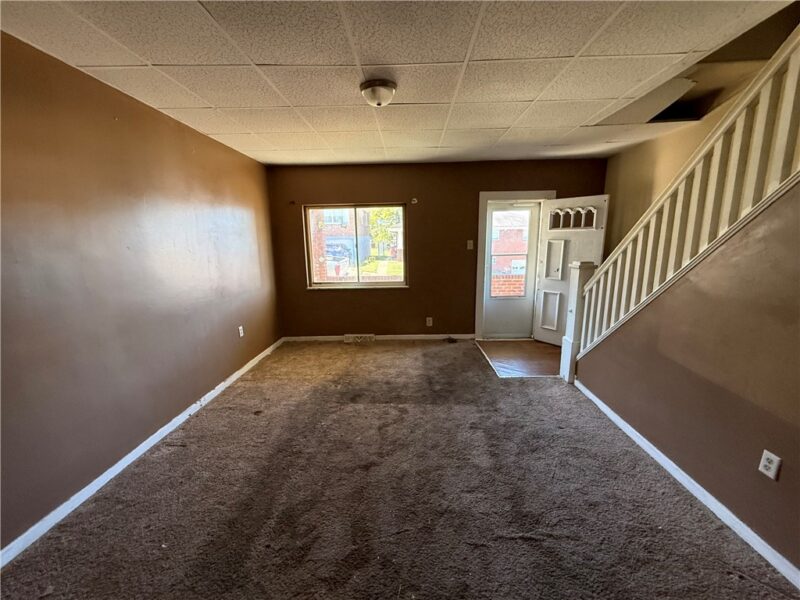 1144 Dennis Avenue — photo 5