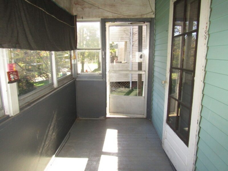 700 Sellers Ave — photo 6