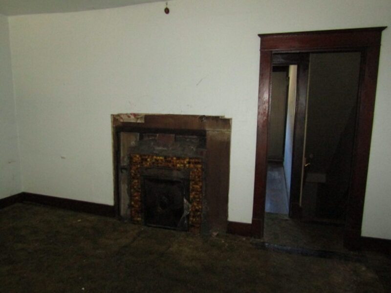 700 Sellers Ave — photo 8