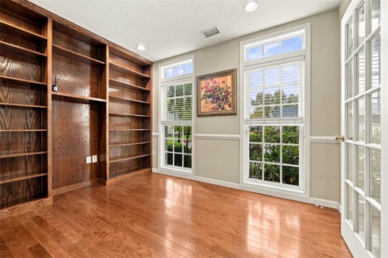 610 Arbor Ct — photo 6