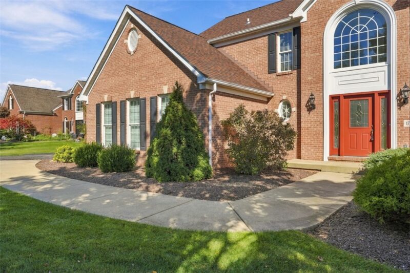 1747 Scarlett Drive — photo 2