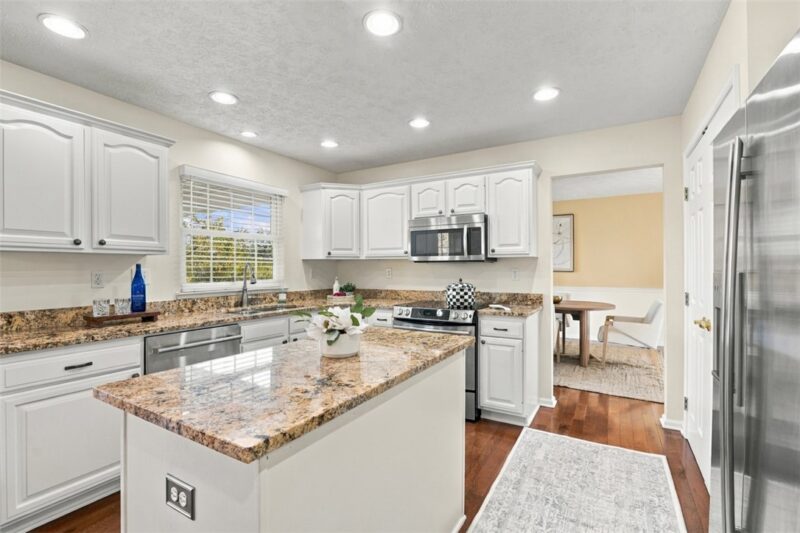 1747 Scarlett Drive — photo 6