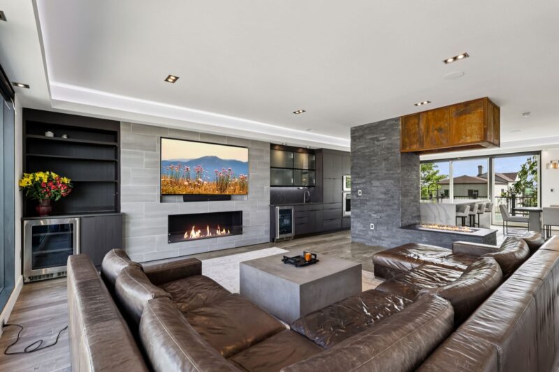 646 Science Street — photo 4