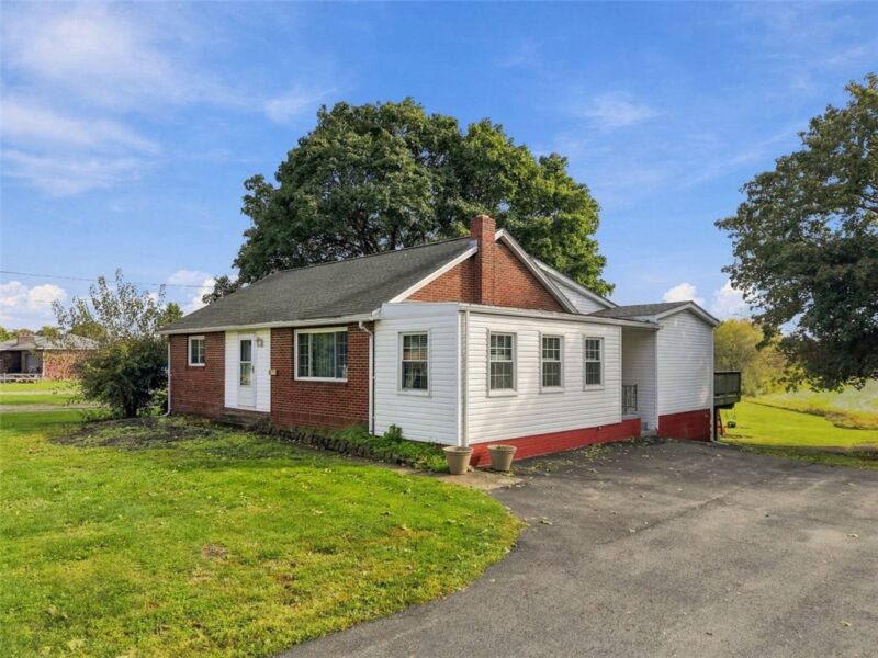 762 Hartzell School Rd — photo 4
