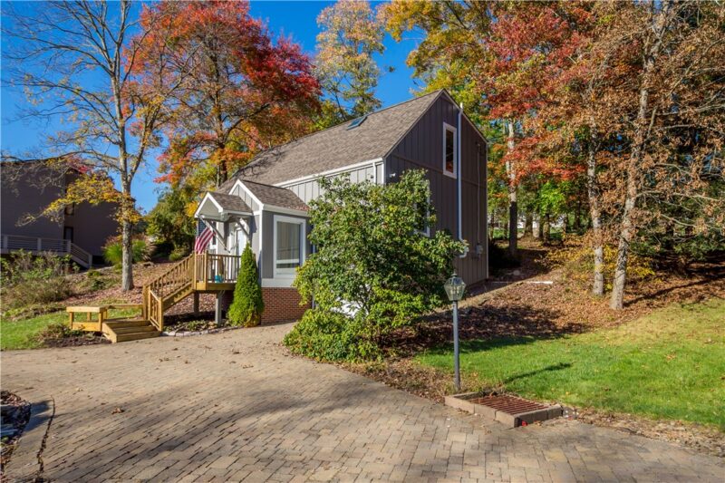 86 Academy Dr. — photo 2