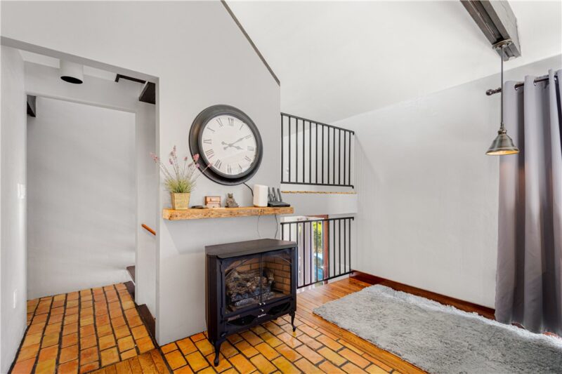 86 Academy Dr. — photo 7