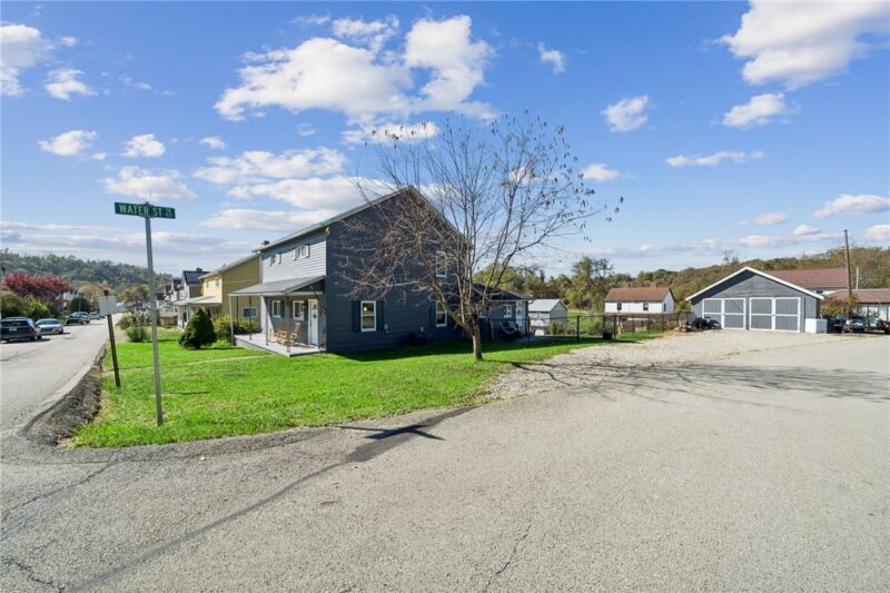 245 Hill Street — photo 3
