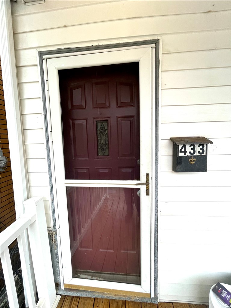 433 AUGUSTA ST — photo 2