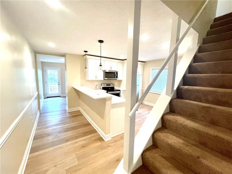 433 AUGUSTA ST — photo 6