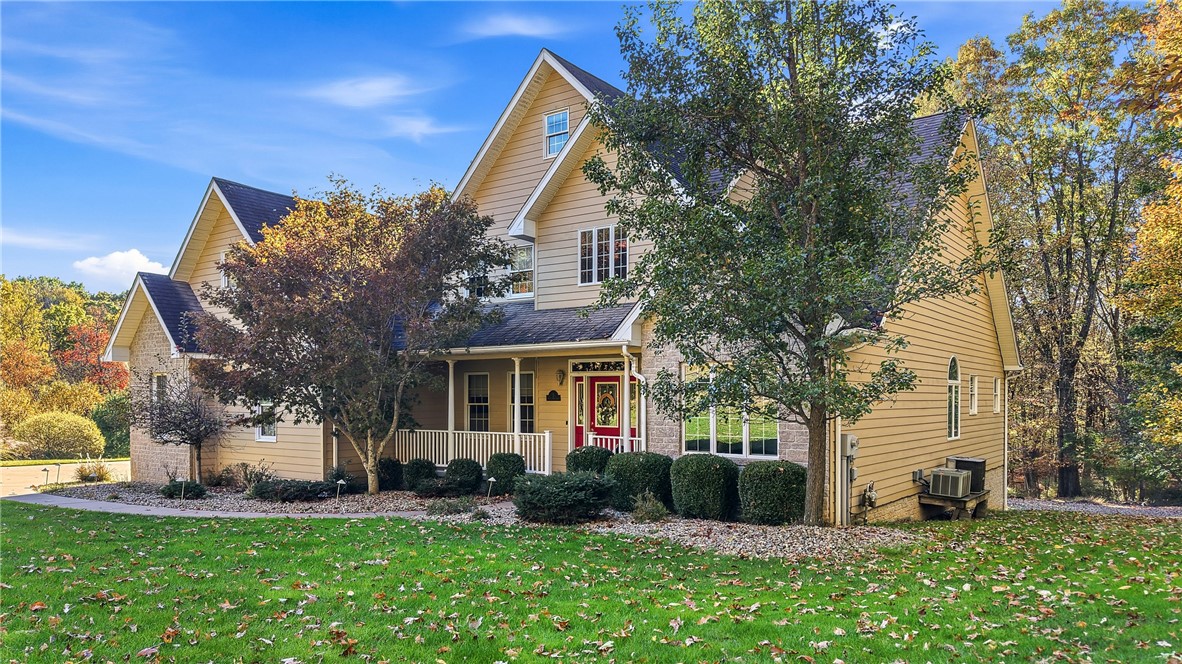 2 Shady Oak Ln — photo 1