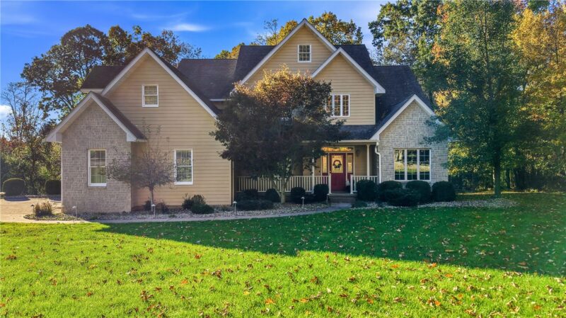 2 Shady Oak Ln — photo 2
