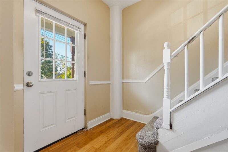 507 Taylor Ave — photo 3