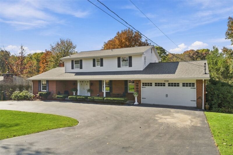 206 Bluegrass Drive — photo 4