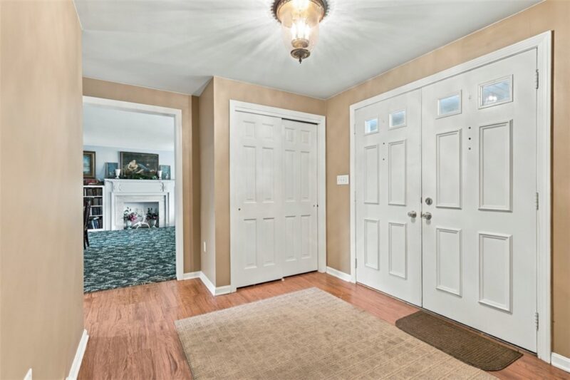 206 Bluegrass Drive — photo 7