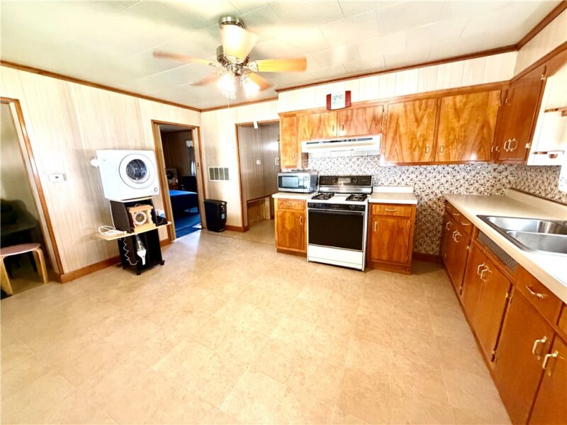 206 Ridge Blvd — photo 4