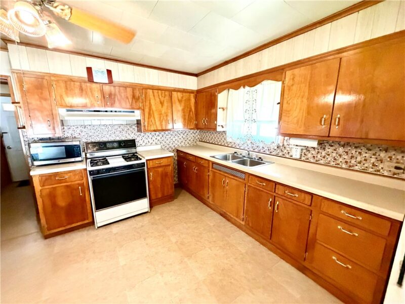 206 Ridge Blvd — photo 5