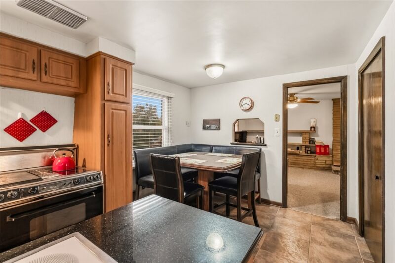 3700 Gleneagle Dr — photo 7