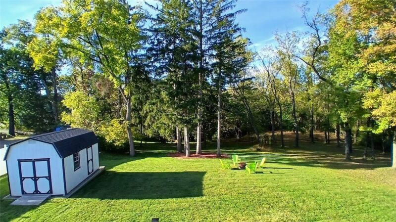 3197 Coulson Dr — photo 2