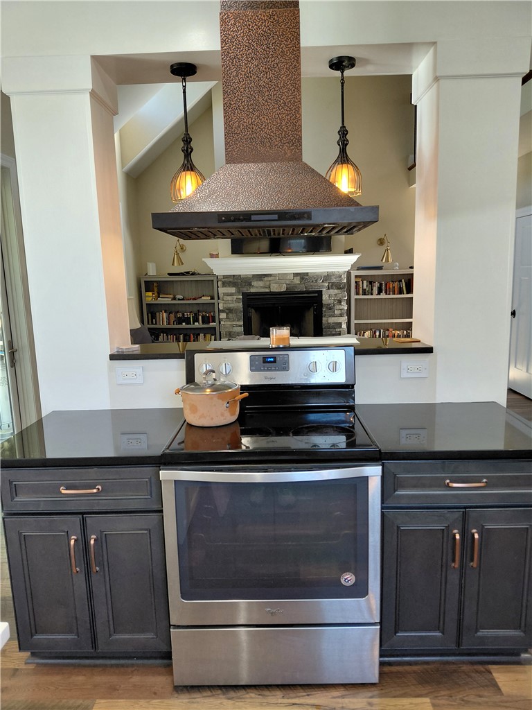 3197 Coulson Dr — photo 5