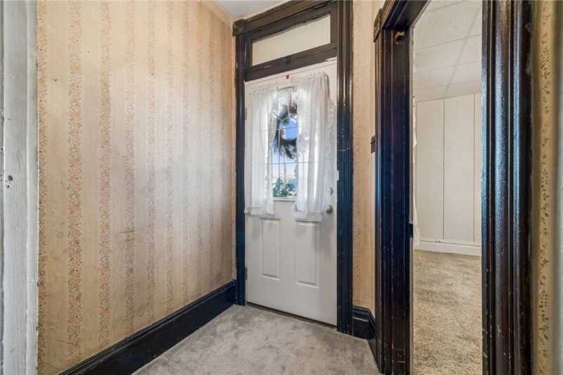 2633 Ligonier St — photo 4