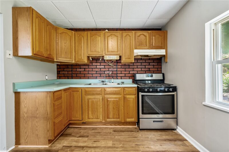 1231 Adon St — photo 8