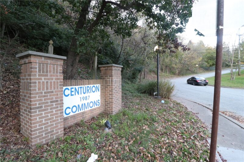 1987 1987 Centurion Dr 505 — photo 2
