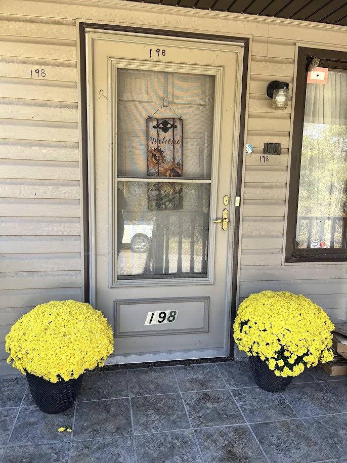 198 Adelaide Avenue — photo 3