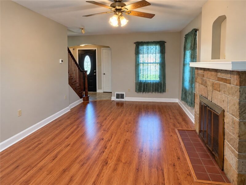 3302 Harding Ave — photo 7