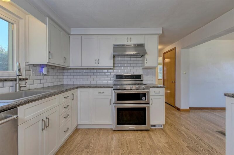 223 Duncan Station Road — photo 6