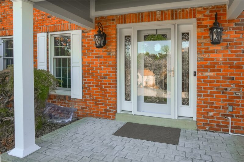 121 Northbrook Drive — photo 8