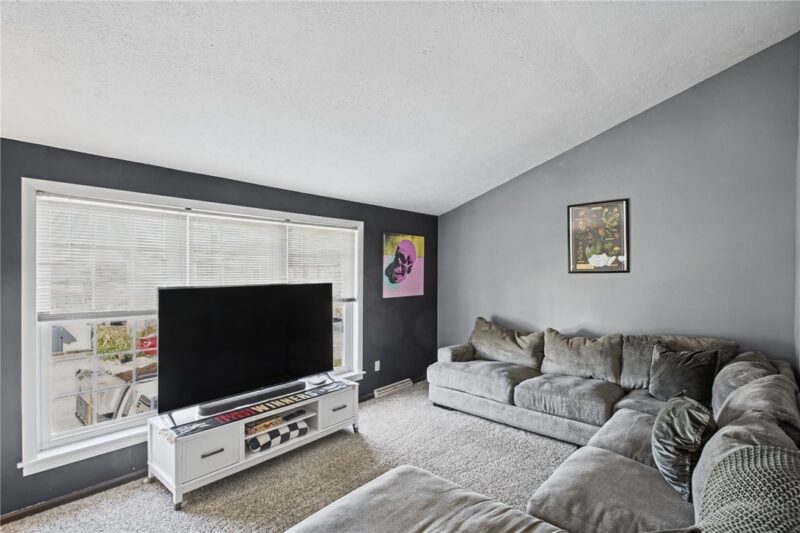 1414 Cochran Ave — photo 4
