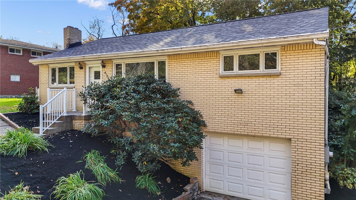 4186 Finleyville Elrama Road — photo 1