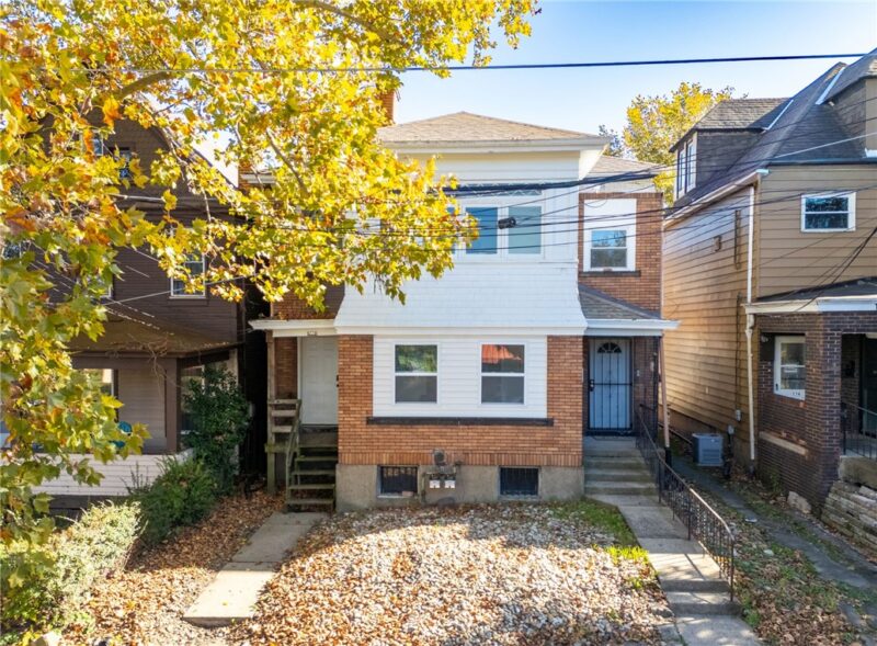 116 E 18th Ave — photo 2