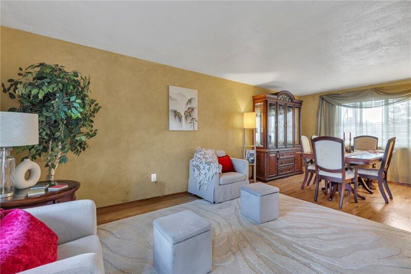 1308 Chaplin St — photo 3
