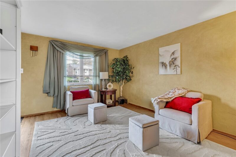 1308 Chaplin St — photo 4