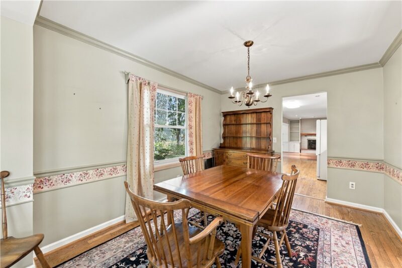 4360 Winchester Drive — photo 7
