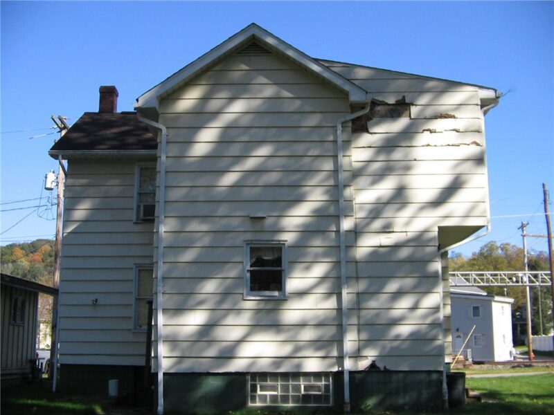 322 MALLARD STREET — photo 4