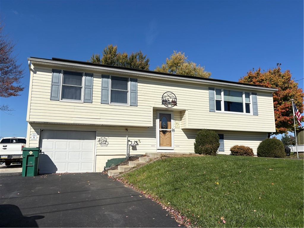 140 Cornell Dr — photo 1