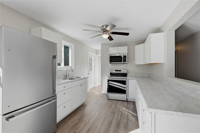 509 Burns Street — photo 6