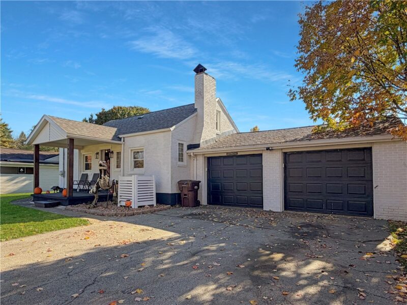 2961 W State St — photo 3