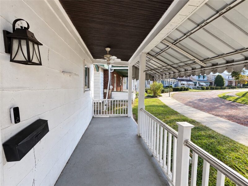 1618 Miriam Street — photo 2