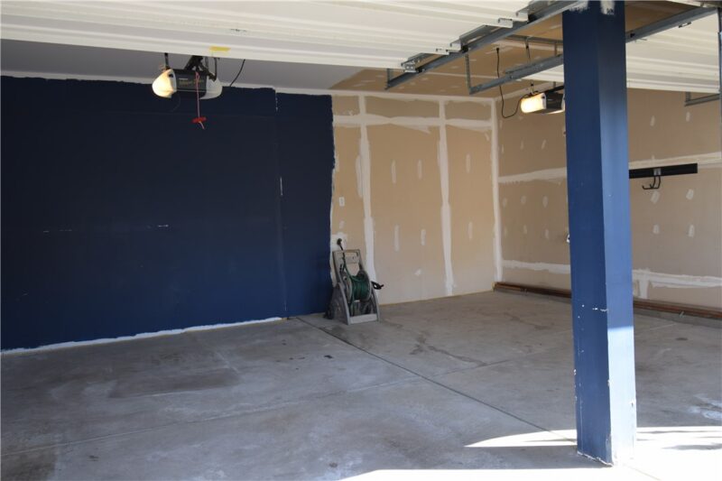 317 Chanticleer Cir — photo 2