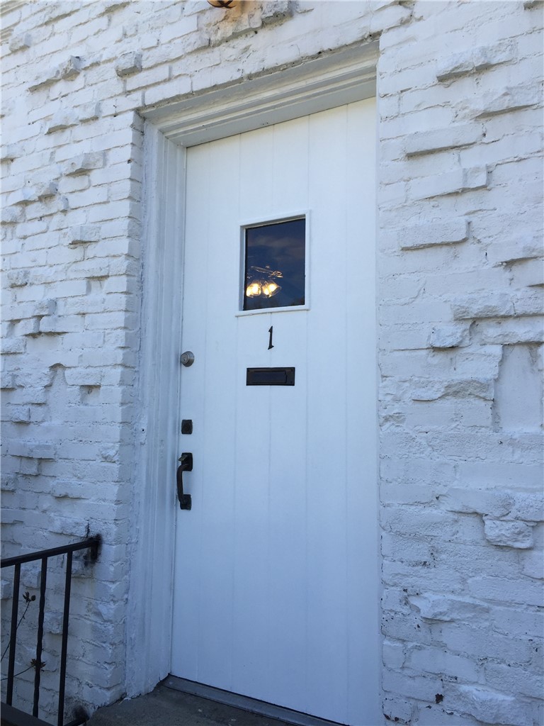 1851 CAPITAL AVE — photo 2