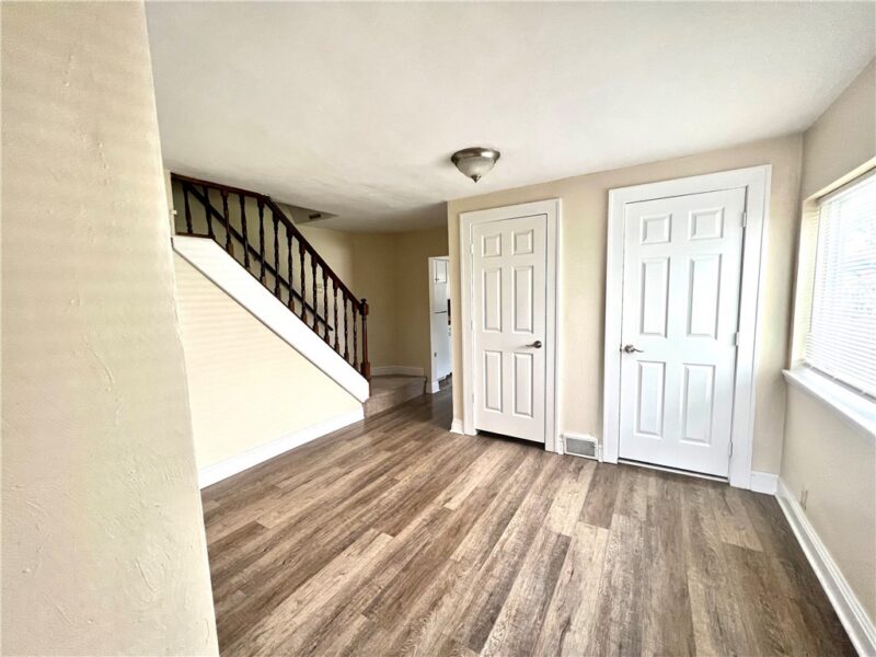 1110 VIRGINIA AVE — photo 6